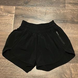 Lululemon tracked shorts